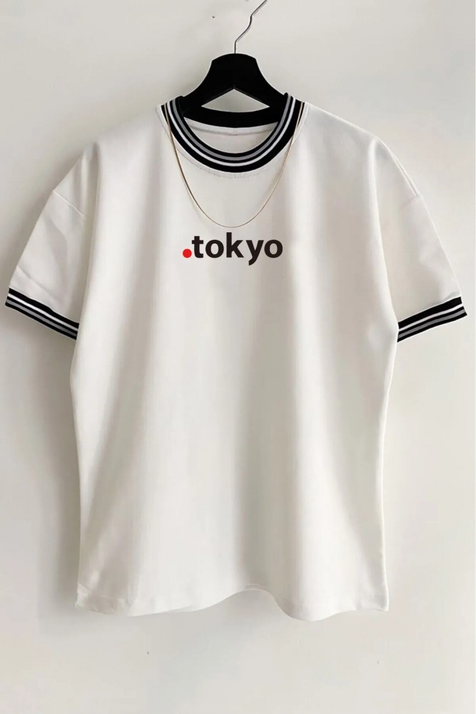 Beyaz Unisex Yeni Sezon Oversize Kalıp Tokyo Yaka Detaylı Yazlık T-shirt