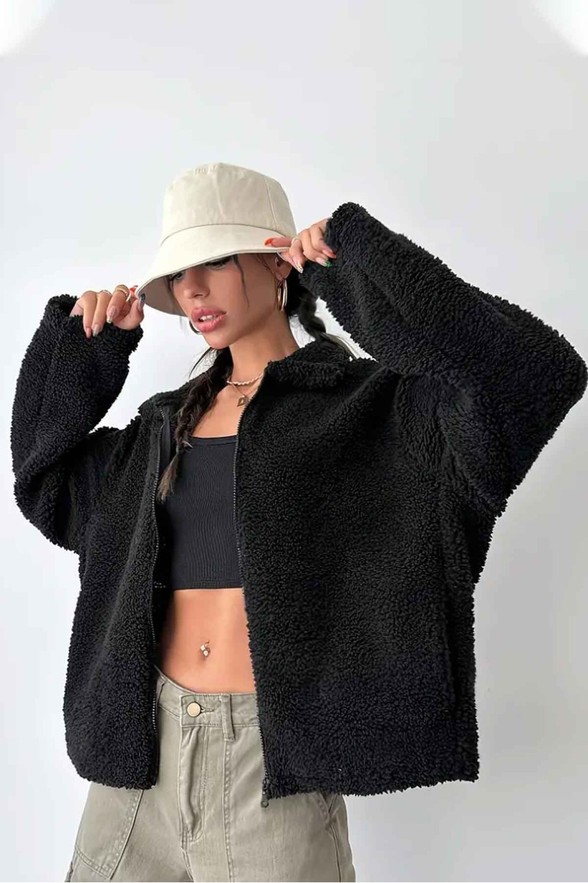 Oversize Kuzu Tüyü Peluş Kumaş Içi Astarlı Fermuarlı Siyah Ceket Mont Oversize Kuzu Tüyü Peluş Kumaş Içi Astarlı Fermuarlı Siyah Ceket Mont
