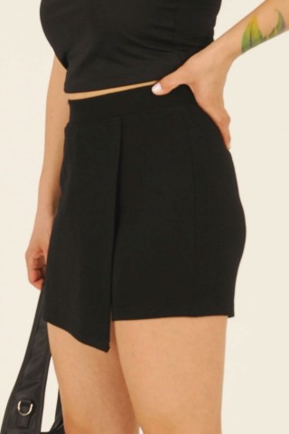 Siyah Kapaklı Şort Etek Siyah Kapaklı Şort Etek