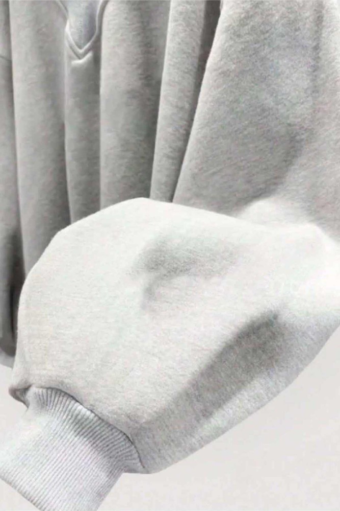 Oversize Gri V Yaka Düz Sweatshirt Oversize Gri V Yaka Düz Sweatshirt
