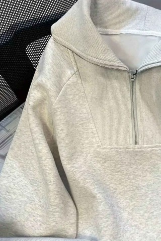 Oversize Gri Dik Yaka Fermuar Detaylı Düz Sweatshirt Oversize Gri Dik Yaka Fermuar Detaylı Düz Sweatshirt