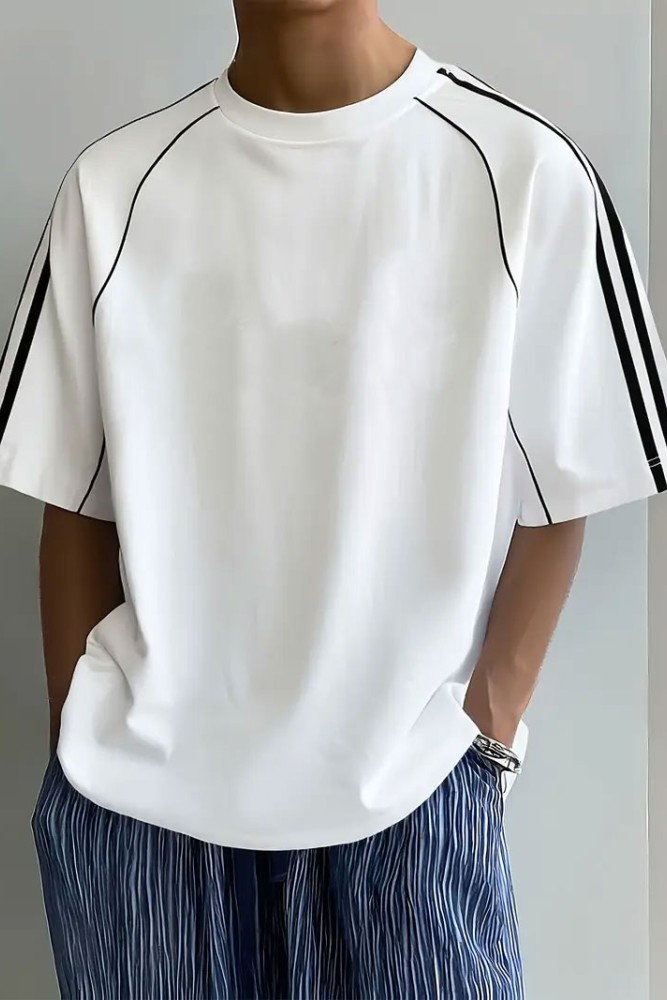 Beyaz Oversize Omuz Şeritli Arabiyeli Bisiklet Yaka Penye T-Shirt