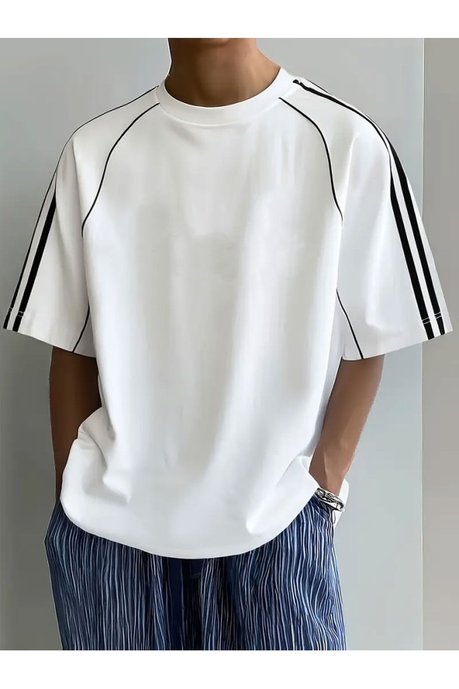 Beyaz Oversize Omuz Şeritli Arabiyeli Bisiklet Yaka Penye T-Shirt