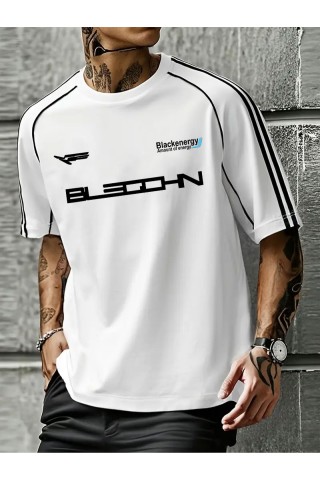 Beyaz Oversize Omuz Şeritli Arabiyeli Blackenergy Baskılı Bisiklet Yaka Penye T-Shirt Beyaz Oversize Omuz Şeritli Arabiyeli Blackenergy Baskılı Bisiklet Yaka Penye T-Shirt