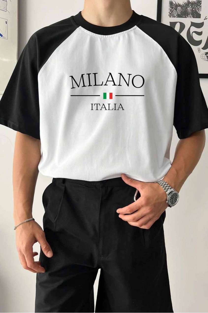 Oversize Reglan Kol Siyah Beyaz Milano Baskılı Bisiklet Yaka Penye T-Shirt Oversize Reglan Kol Siyah Beyaz Milano Baskılı Bisiklet Yaka Penye T-Shirt